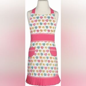 NWT valentines day Kids apron